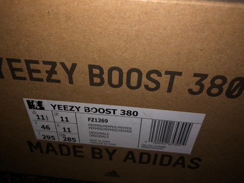 Taglia adidas yeezy - 11,