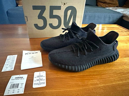 Adidas yeezy 350 - black,