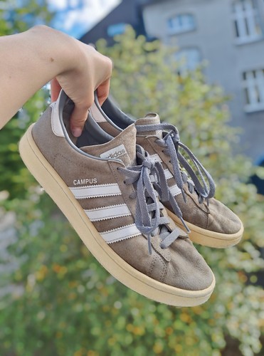 Sneakers comode scamosciate