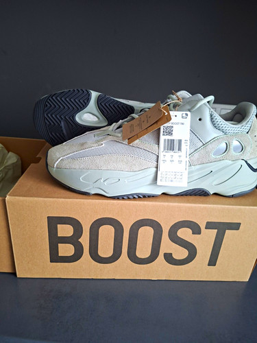 Adidas yeezy boost 700 5 - 700, us